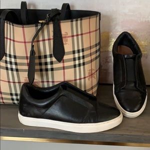 Halogen sneakers 7.5